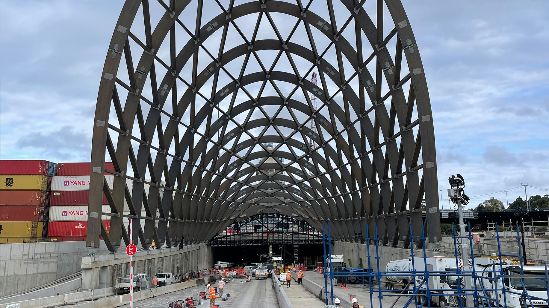 west-gate-tunnel-2.png