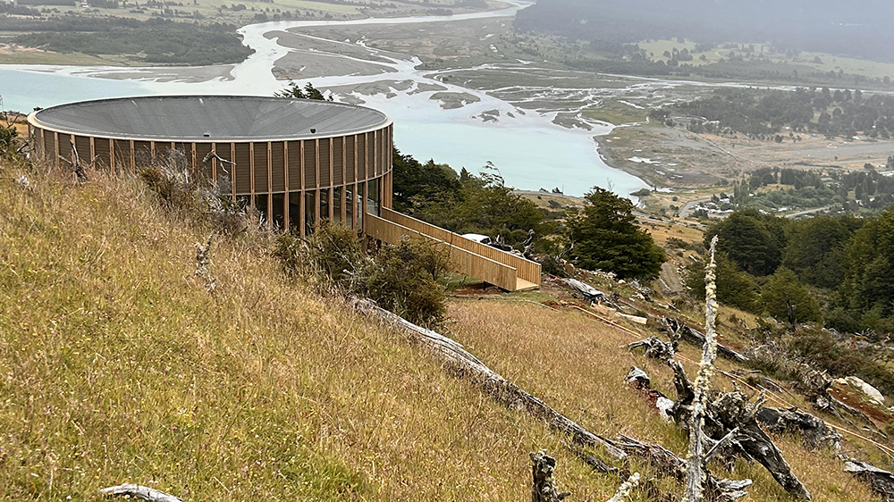 refugio-murta-timber-refuge-2.png