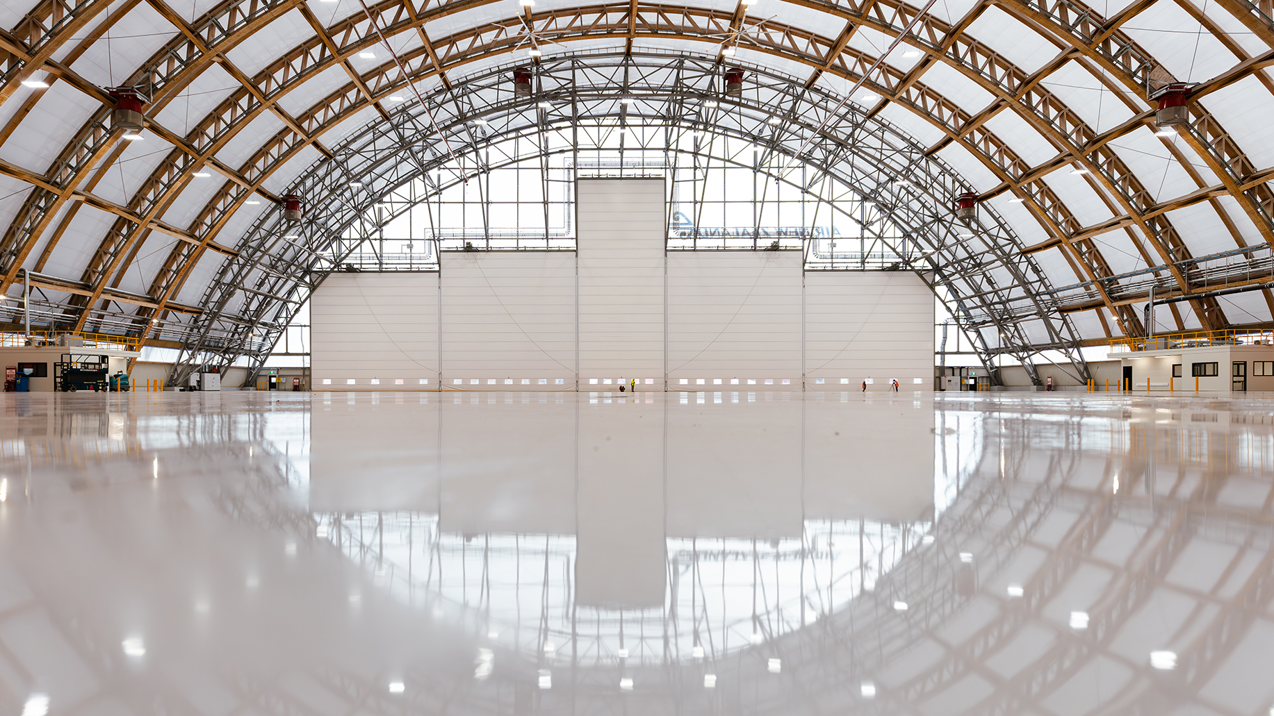 air-new-zealand-hangar-4-completed-mass-timber-interior.jpg